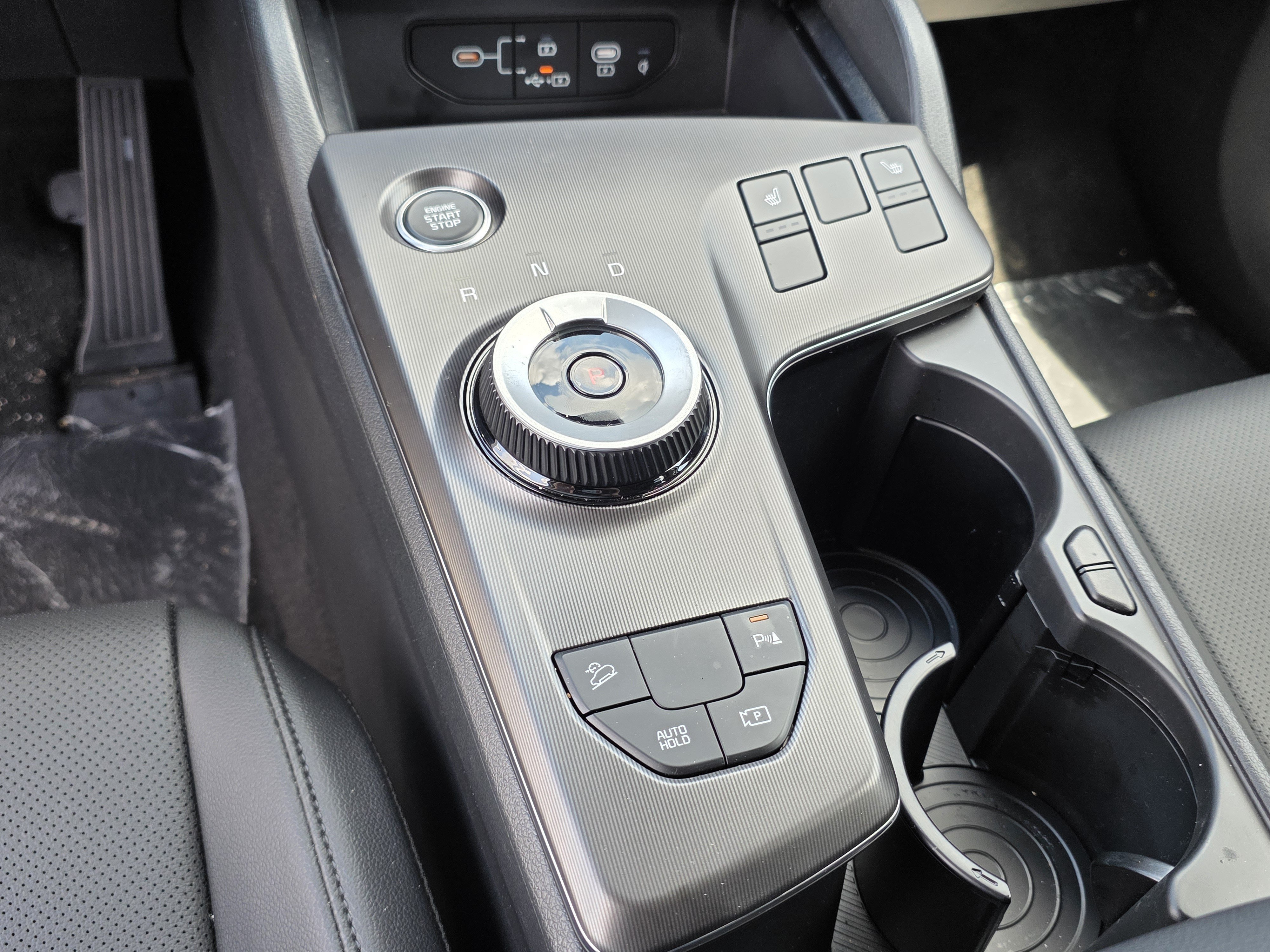 New 2026 Snow White Pearl Kia EX image 17