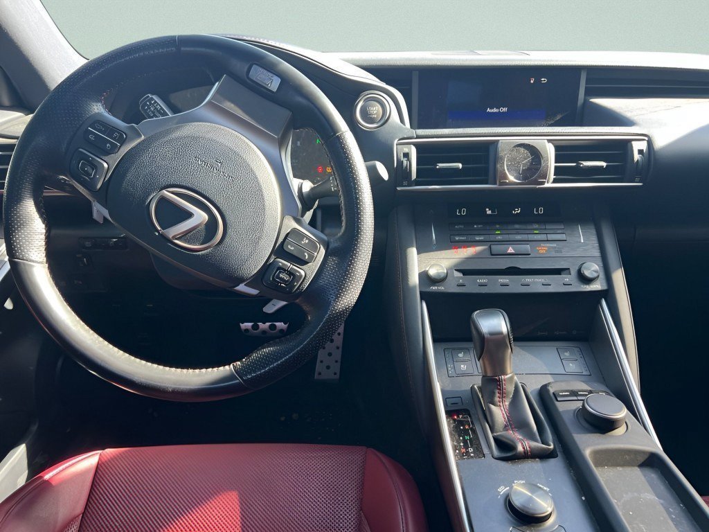 Used 2020 Ultra White Lexus 300 image 18