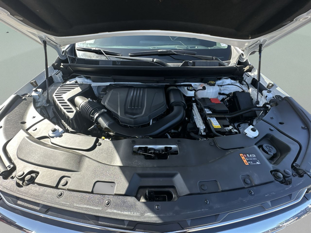 Used 2024 White Chevrolet LT image 39