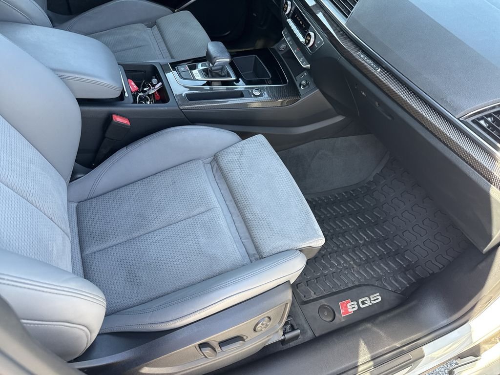 2022 Audi SQ5 Premium - Photo 33