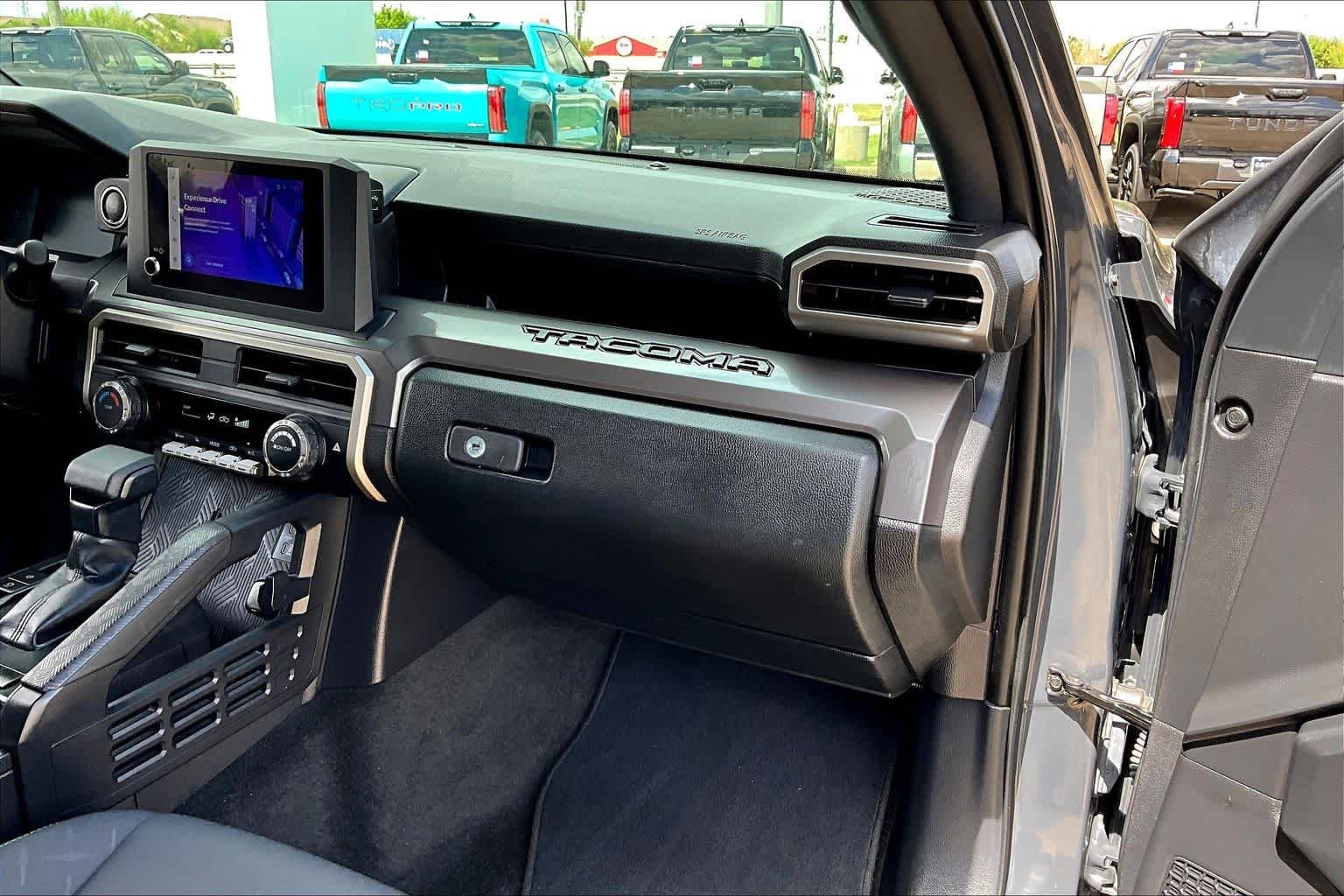 Used 2024 Underground Toyota SR5 image 34