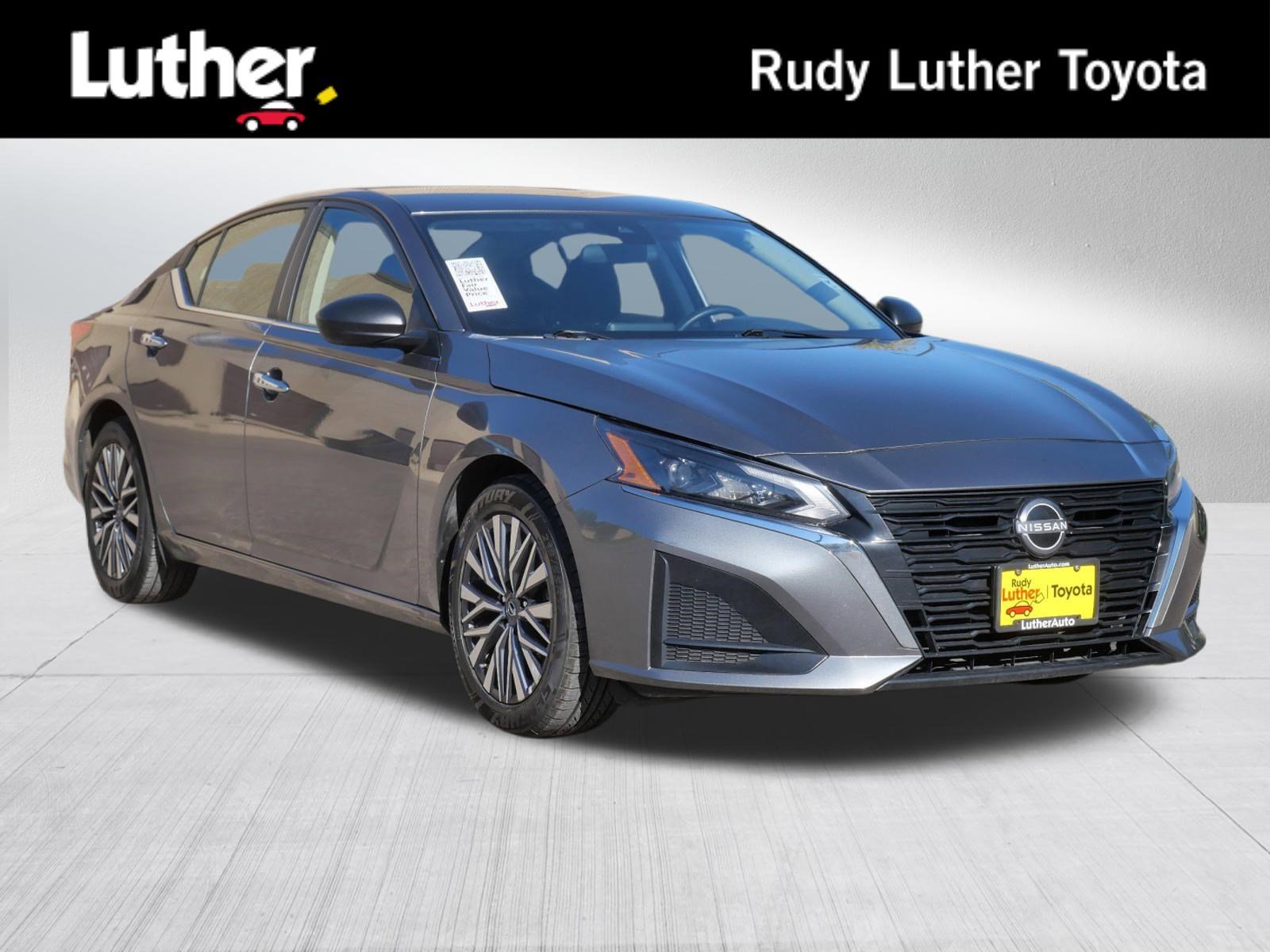 Used 2025 Gun Metallic Nissan SV image 1