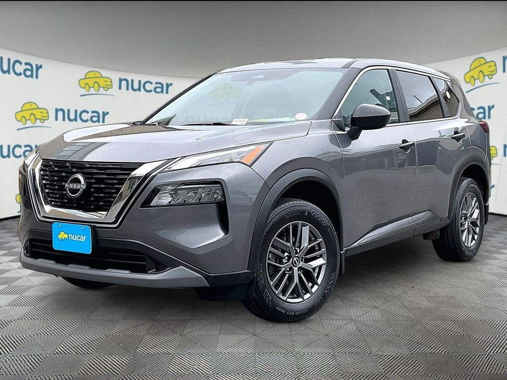 Used 2023 Gray Nissan S image 3