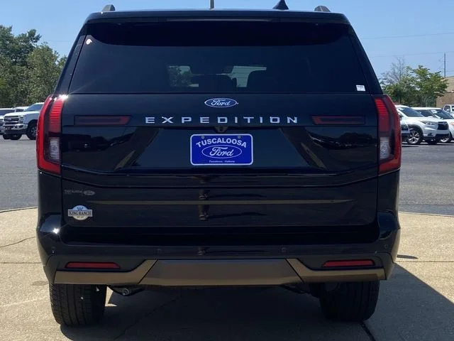 New 2026 Agate Black Metallic Ford King Ranch image 3