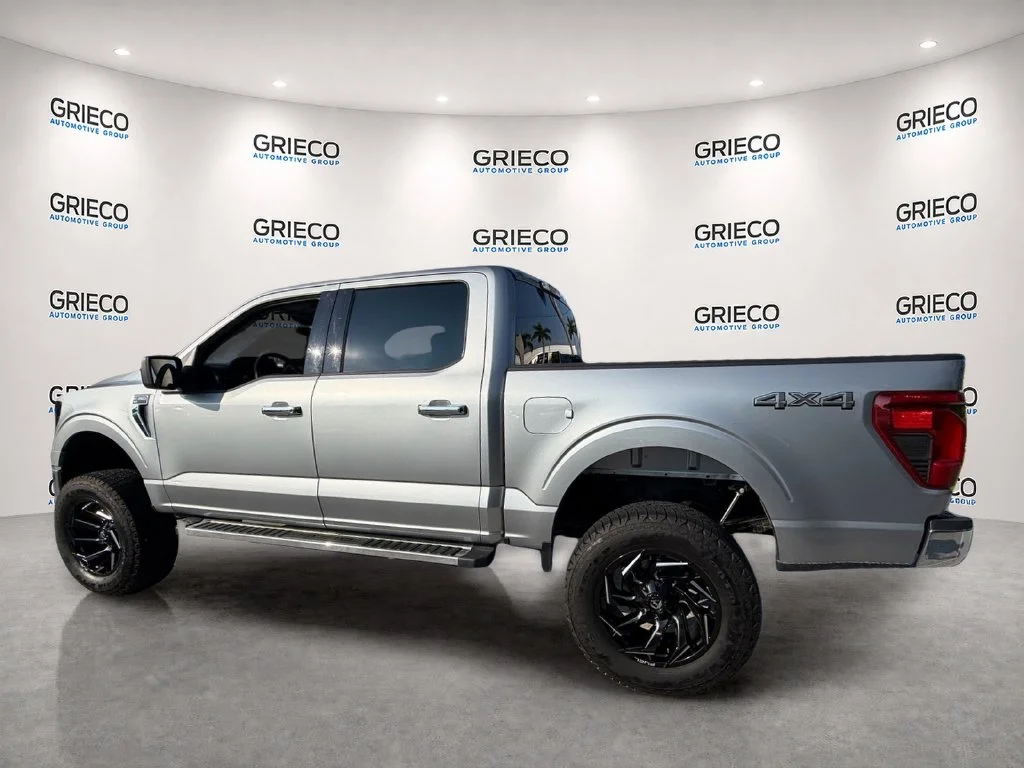 Used 2025 Iconic Silver Metallic Ford XLT image 5