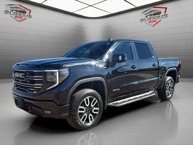 2025 GMC Sierra 1500 AT4