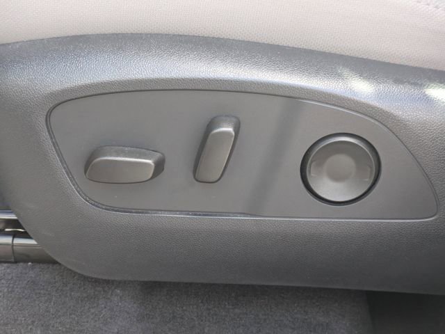 Used 2025 Sterling Metallic GMC Elevation image 24