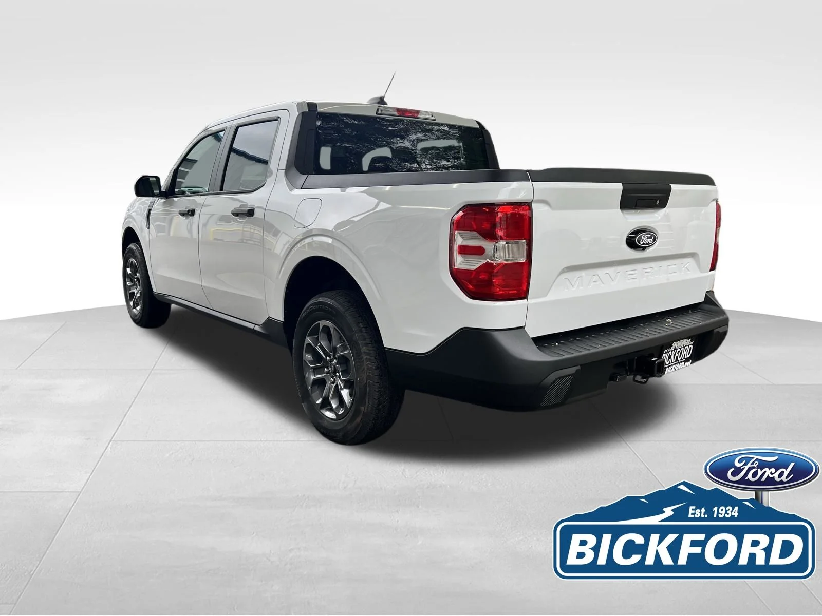 New 2026 White Ford XLT image 8