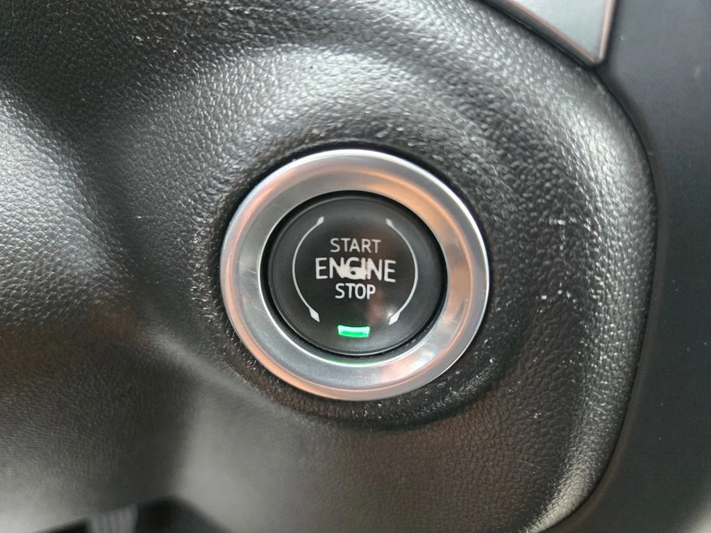 Used 2020 Red Chevrolet LT image 19