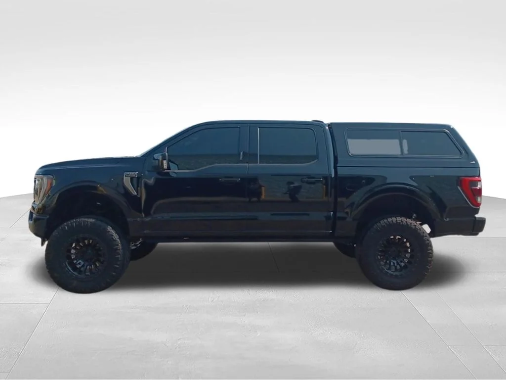 Used 2023 Black Metallic Ford Platinum image 3