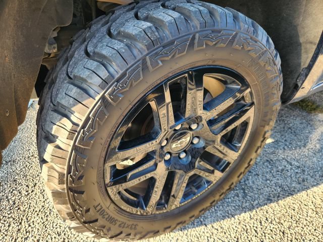Used 2022 NORTHSKY BLUE METALLIC Chevrolet Custom image 10