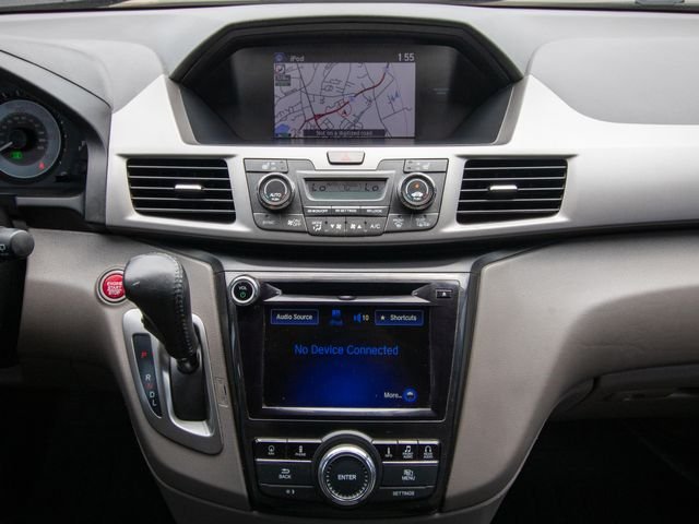 2016 Honda Odyssey Touring - Photo 24