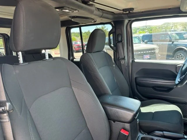Used 2018 Gray Jeep Unlimited Sport S image 28