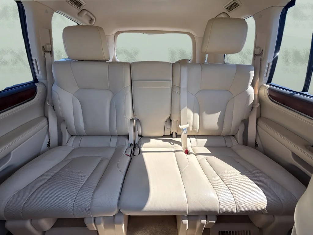 Used 2019 Silver Lexus 570 image 11