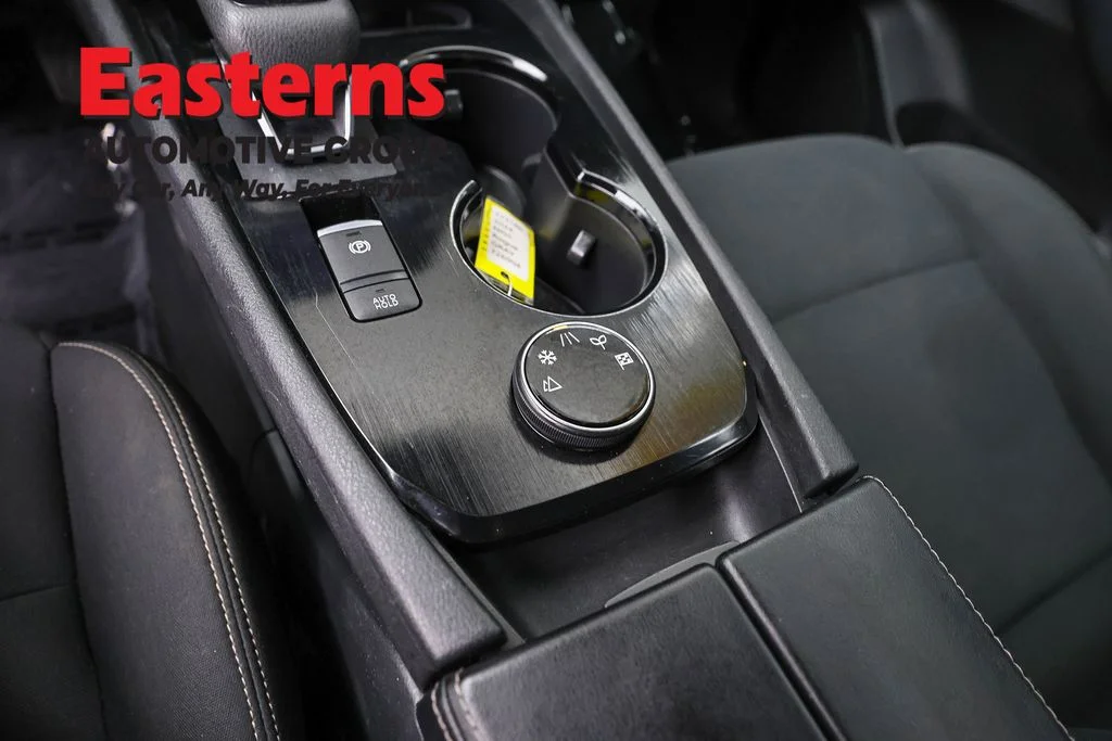 Used 2024 Gray Nissan S image 21