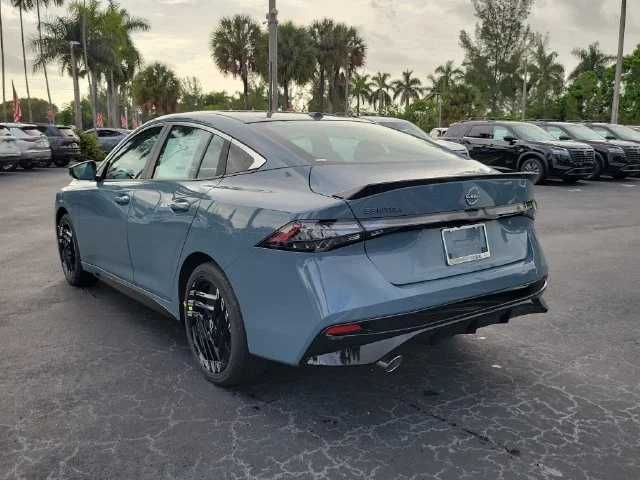 New 2027 Atlantic Gray Metallic Nissan SR image 6