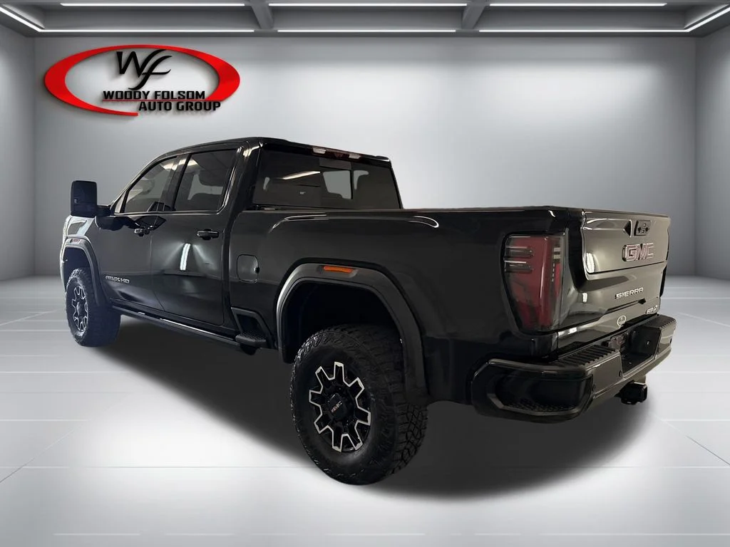 Used 2025 Black GMC AT4X image 9