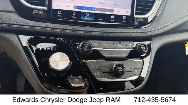 2026 Chrysler Pacifica Select - Photo 28