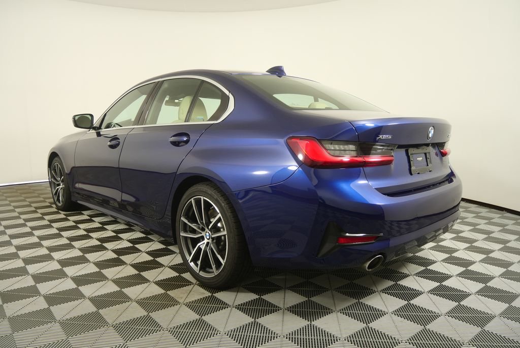 Used 2020 Mediterranean Blue Metallic BMW 330i xDrive image 5