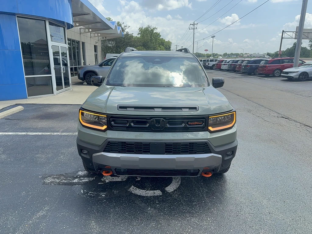 New 2026 Ash Green Metallic Honda TrailSport Elite Blackout image 2