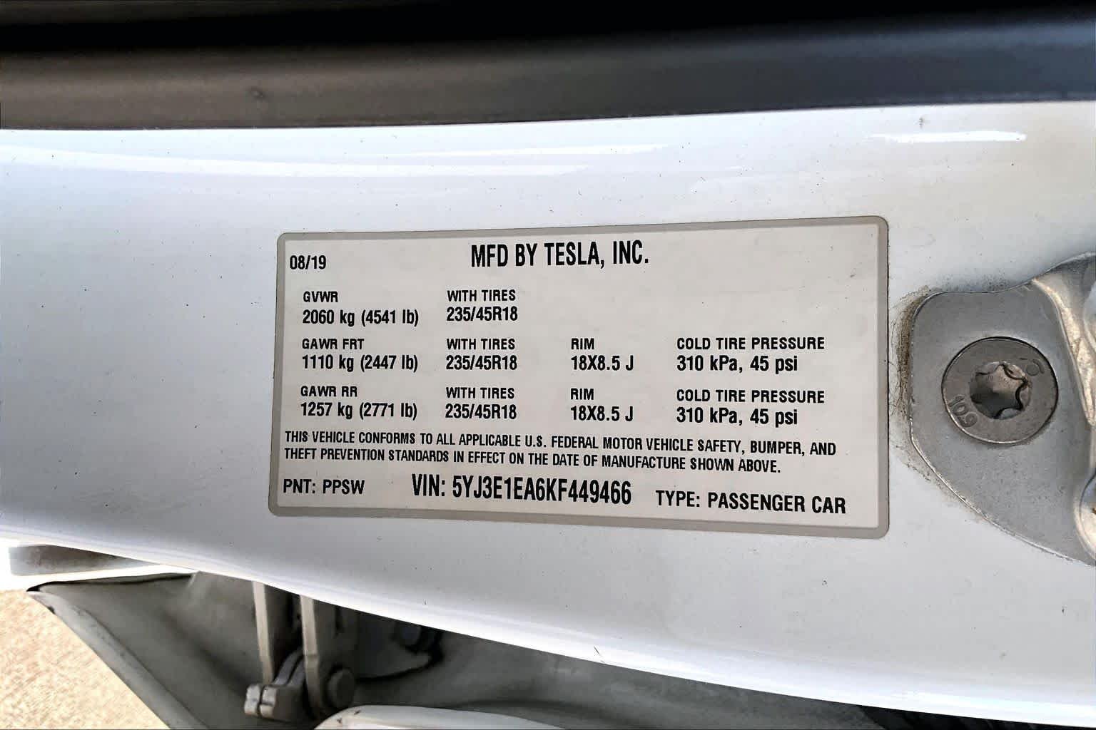 Used 2019 Pearl White Multi-Coat Tesla Standard Range Plus image 31