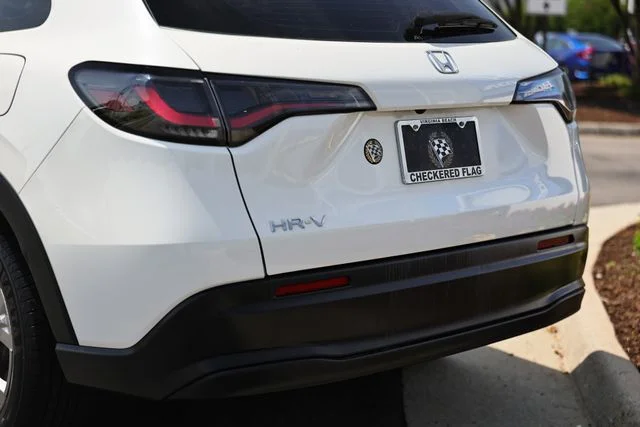 Certified Used 2023 Platinum White Pearl Honda LX image 8