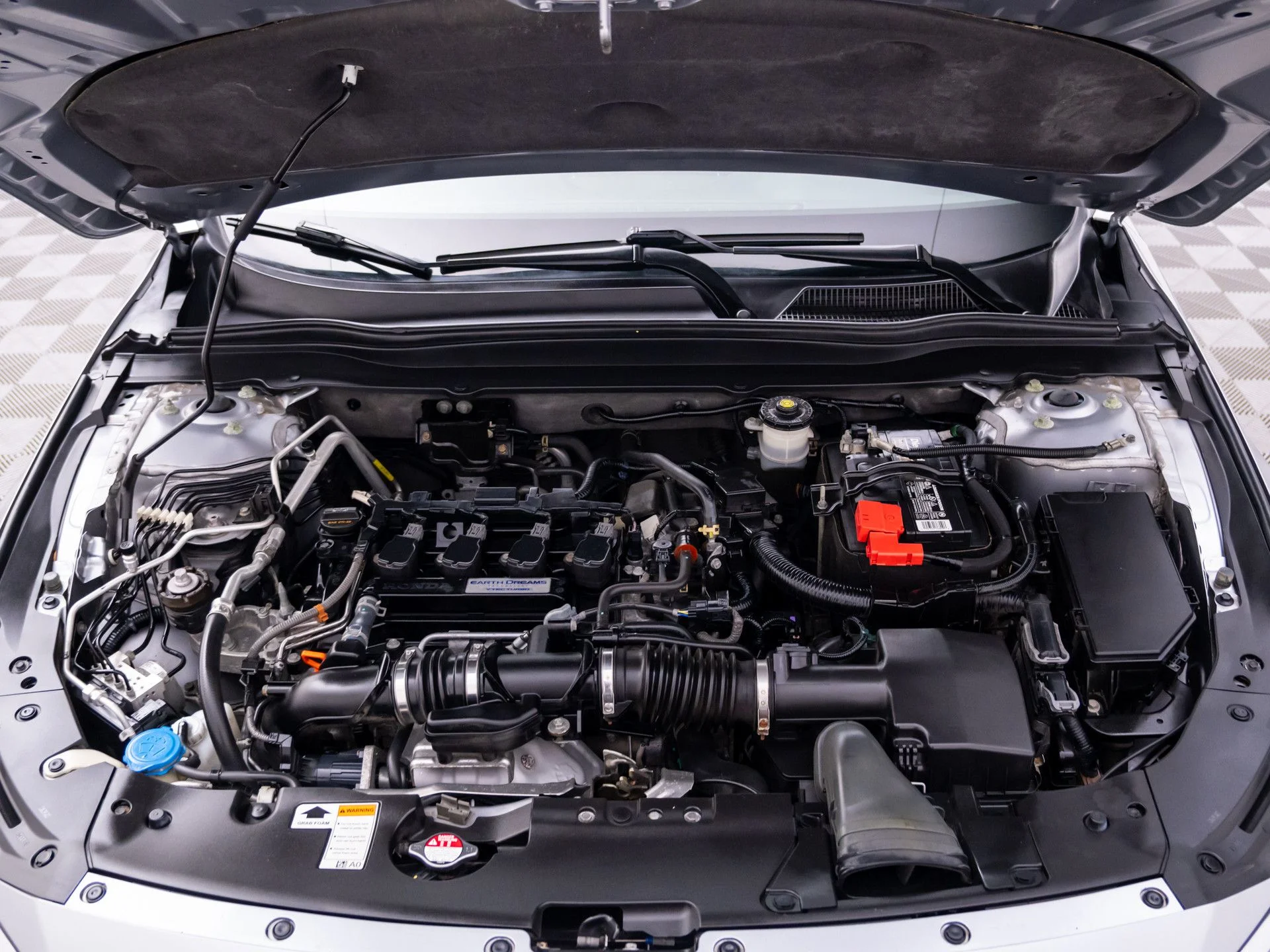 Used 2018  Honda EX image 30