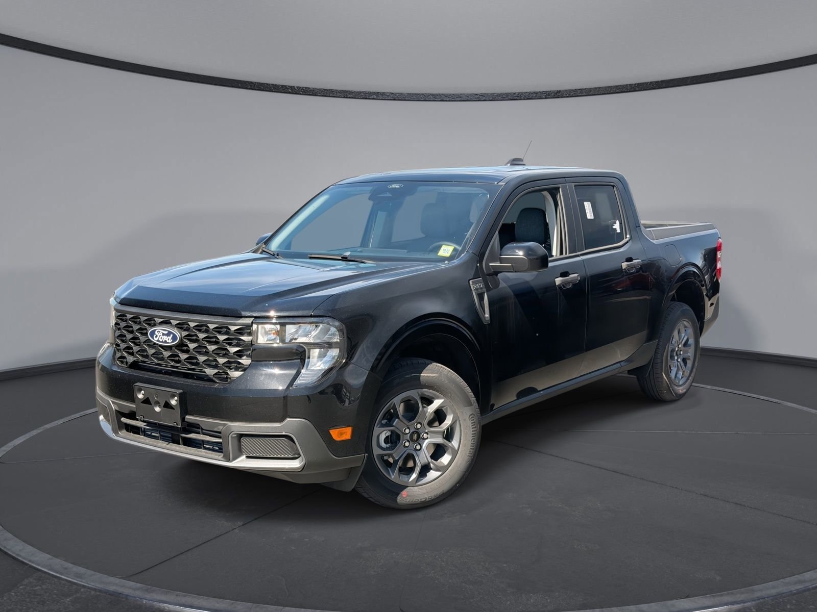 New 2026 Shadow Black Ford XLT image 1