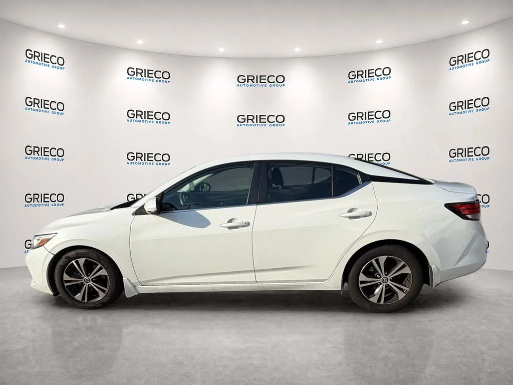 Used 2020 Aspen White Nissan SV image 4
