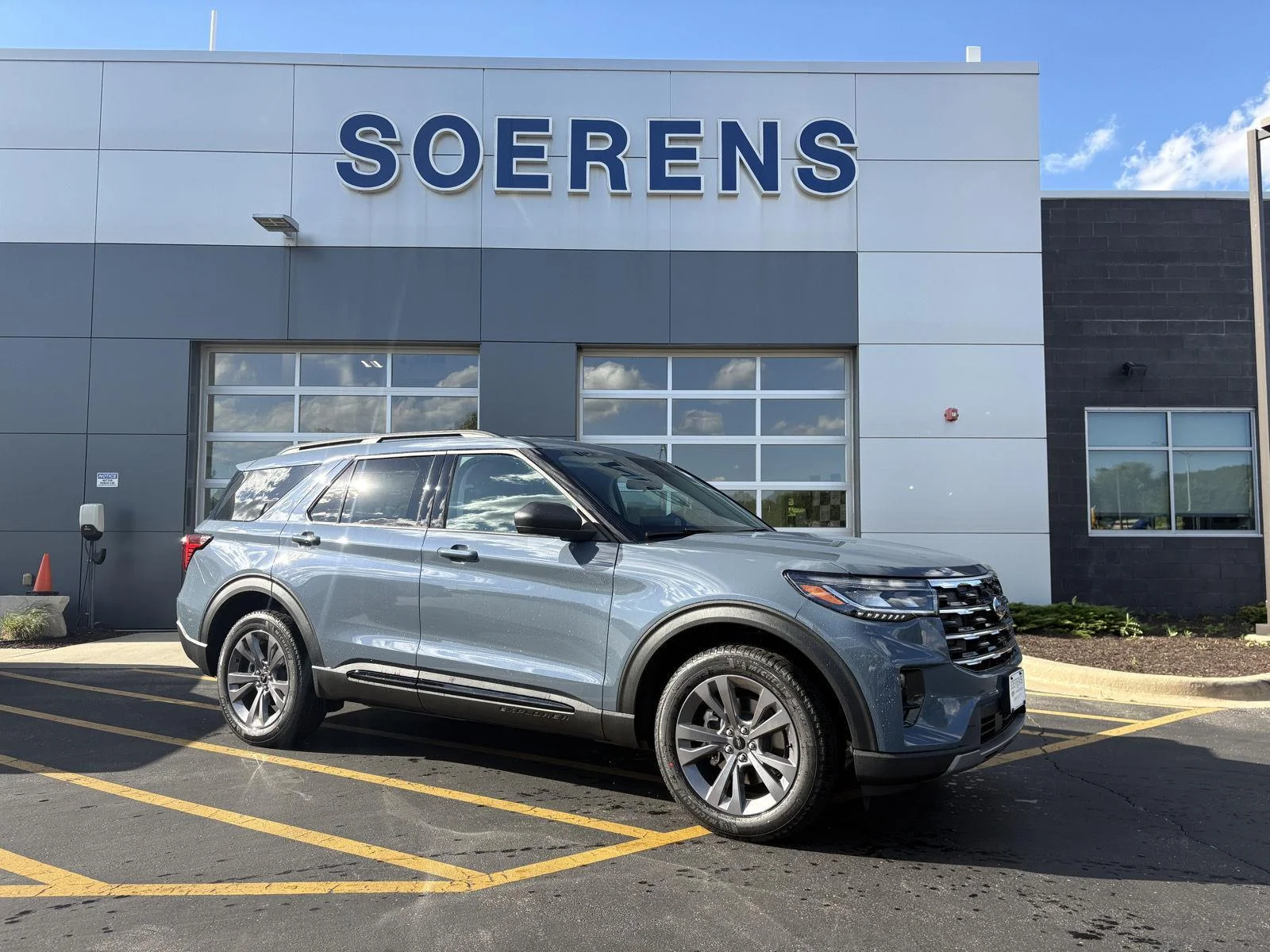 New 2026 Vapor Blue Metallic Ford Active image 1
