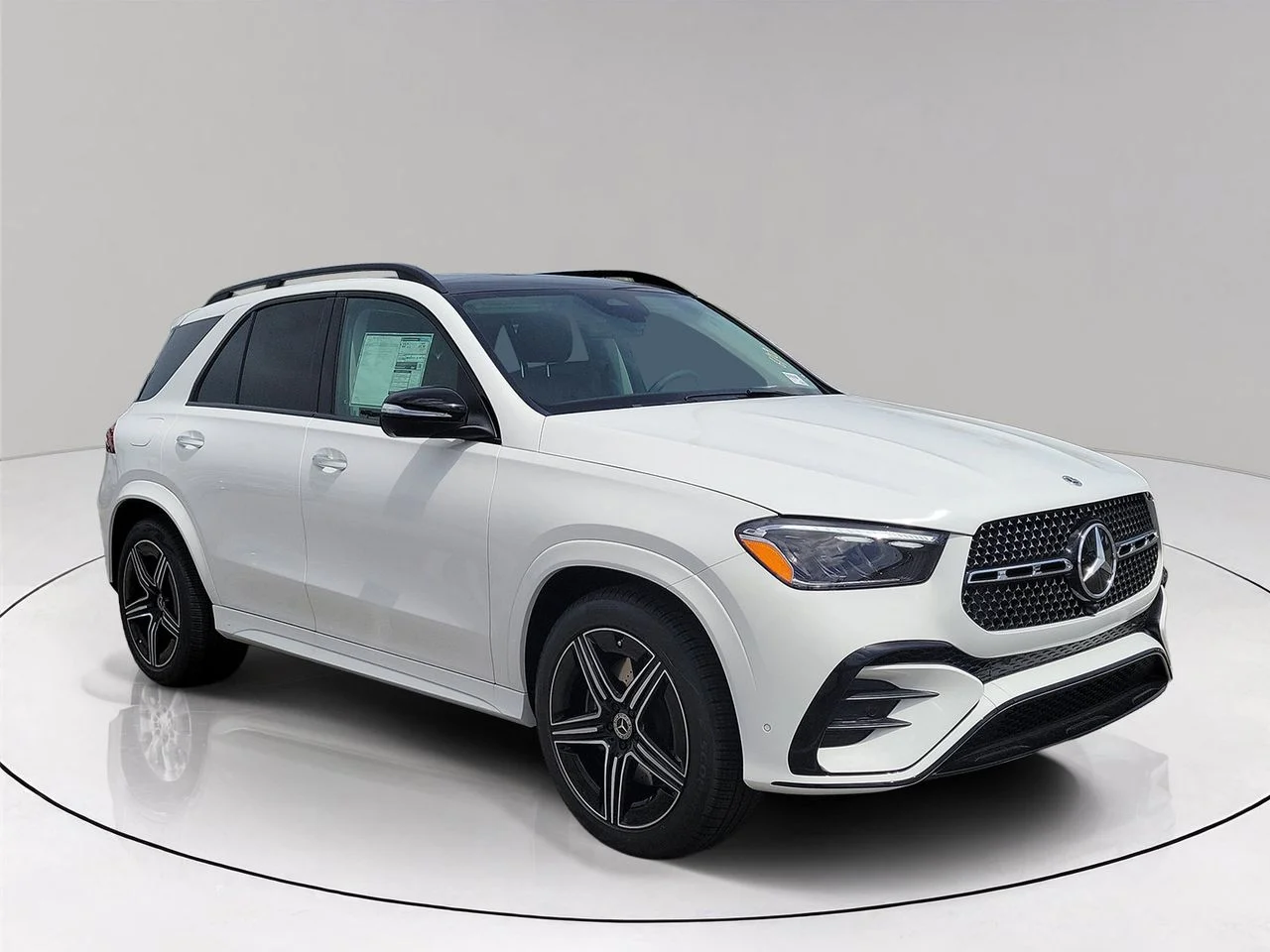 New 2026 Polar White Mercedes-Benz GLE 350 image 3