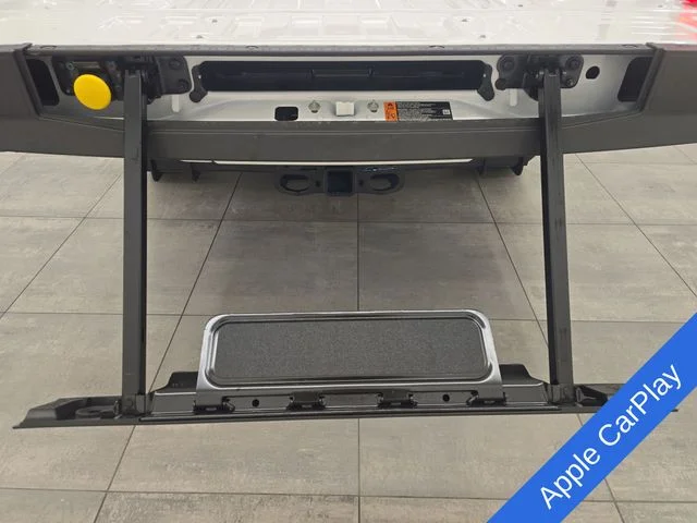 New 2026 Star White Metallic Tri-Coat Ford F-250® Platinum® image 18