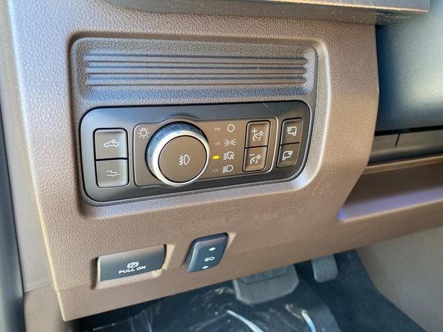 New 2026 Gray Ford King Ranch image 13