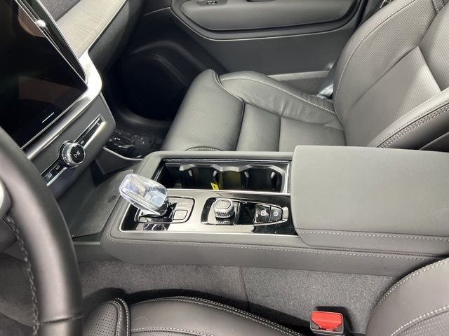 New 2026 Vapour Grey Volvo Ultra image 15