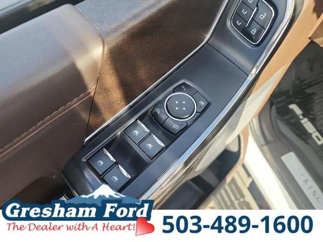 Used 2021 Oxford White Ford King Ranch image 20