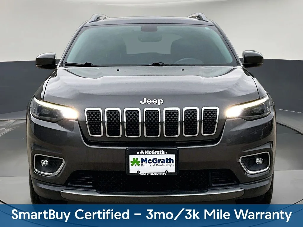 Used 2019 Gray Jeep Limited image 2