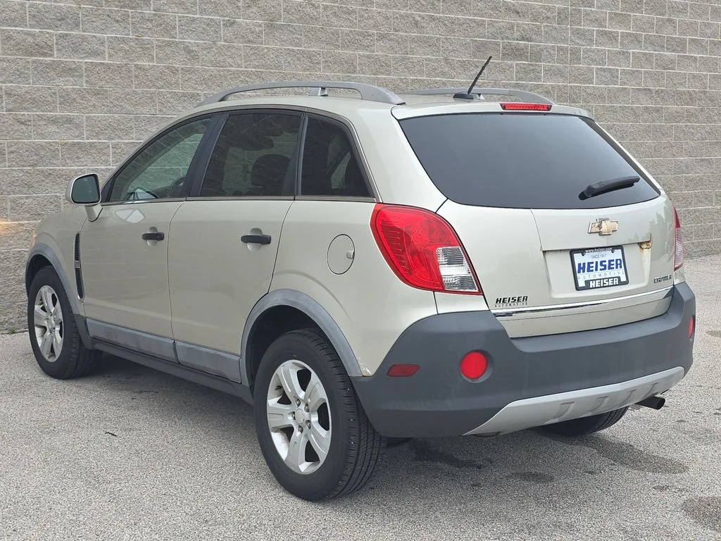 Used 2013 Gold Chevrolet 2LS image 11