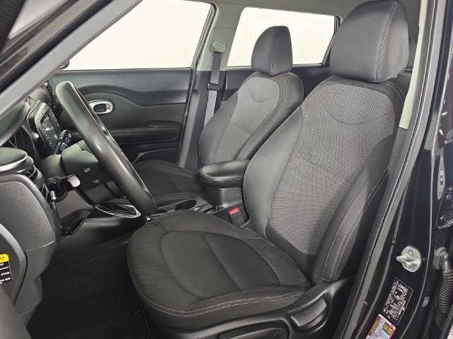 Used 2019 Shadow Black Kia Plus image 21