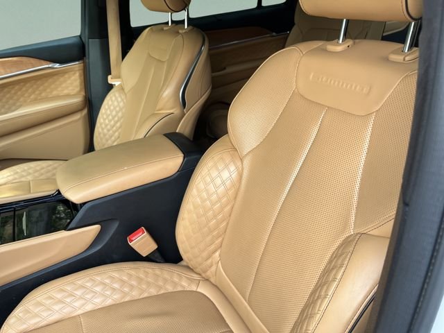 Used 2023 Bright White Clearcoat Jeep Summit Reserve image 11