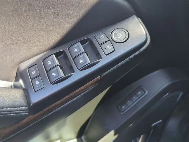 Used 2019 Gray Chevrolet LT image 14