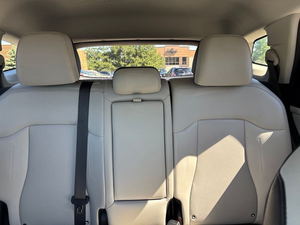 Used 2023 Black Kia EX image 31