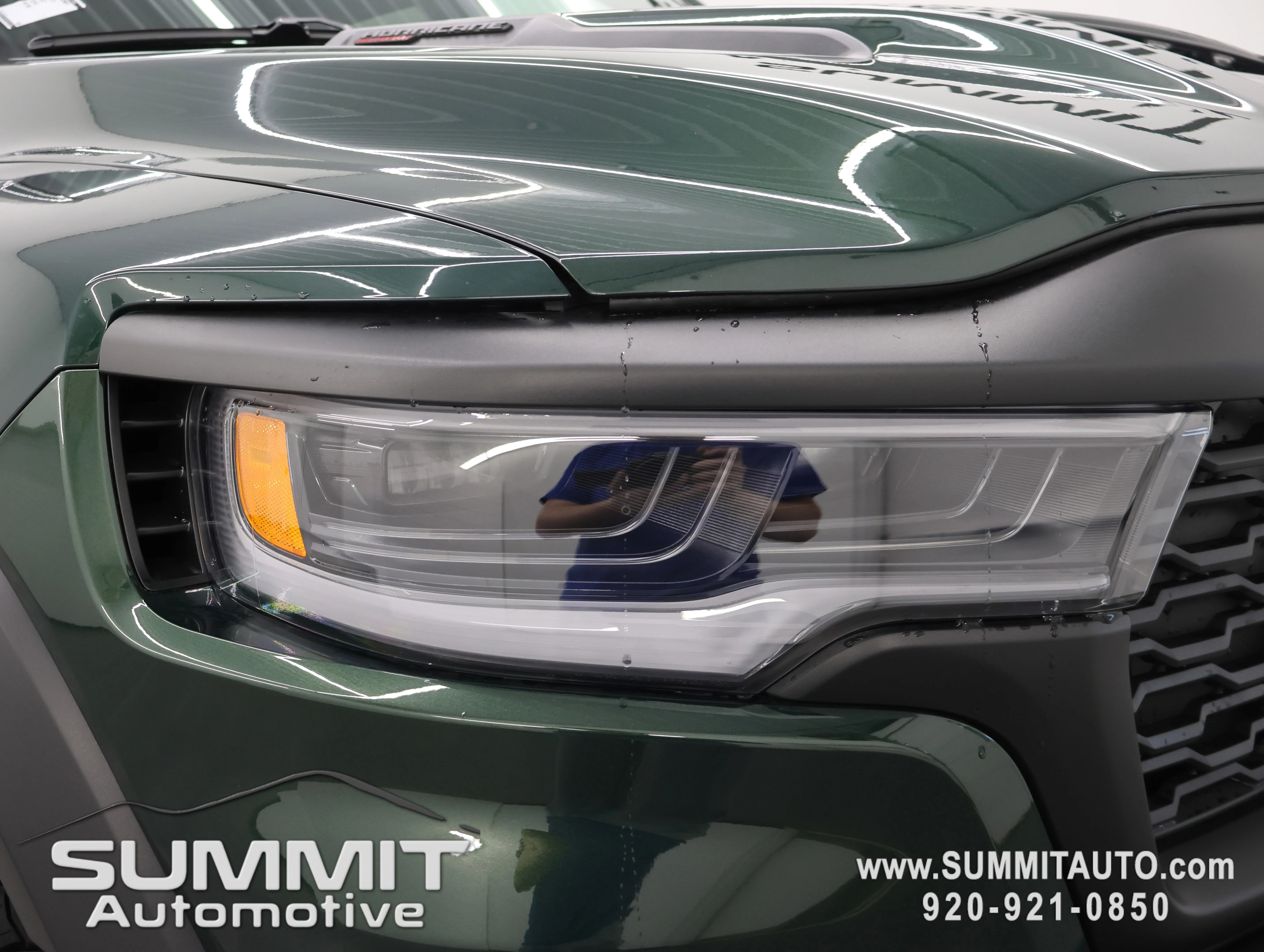 New 2026 Serrano-Green Metallic Exterior Paint RAM RHO image 28