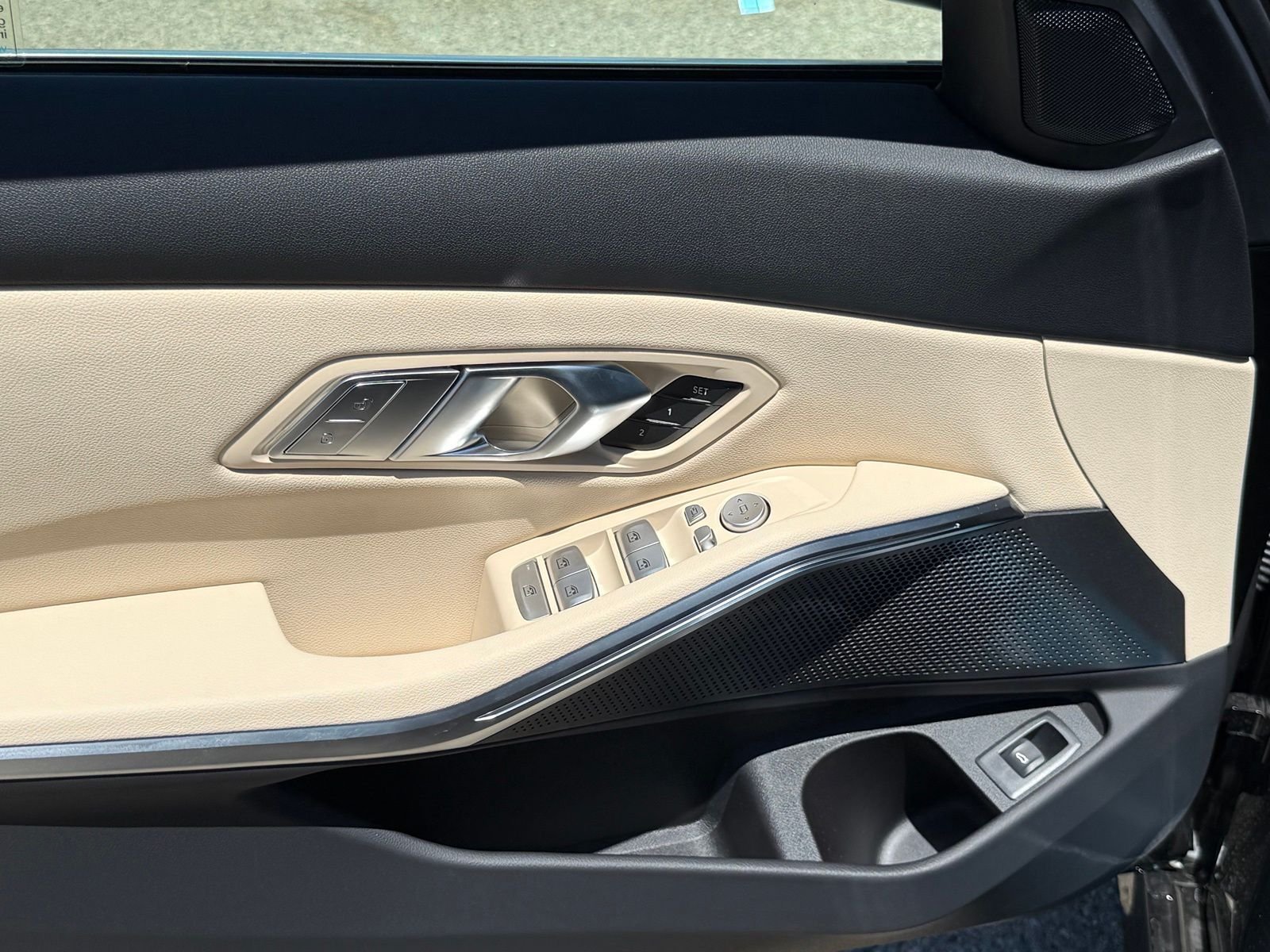 New 2026 Jet Black BMW 330i xDrive image 18
