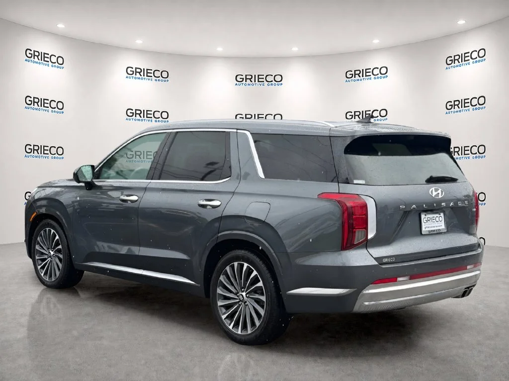 Used 2024 Gray Hyundai Calligraphy image 5