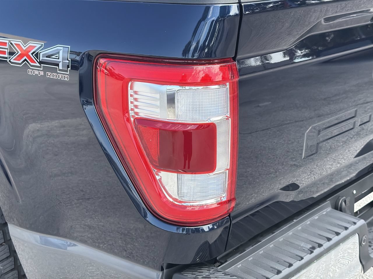 Used 2023 Black Ford LARIAT image 7