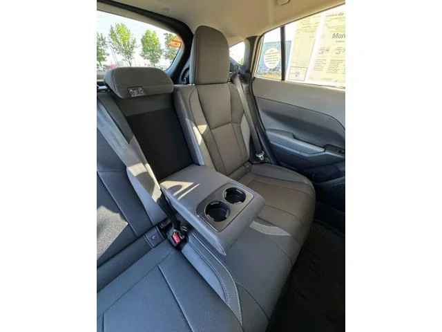 New 2026 CRYSTAL WHITE PEARL Subaru Premium image 24