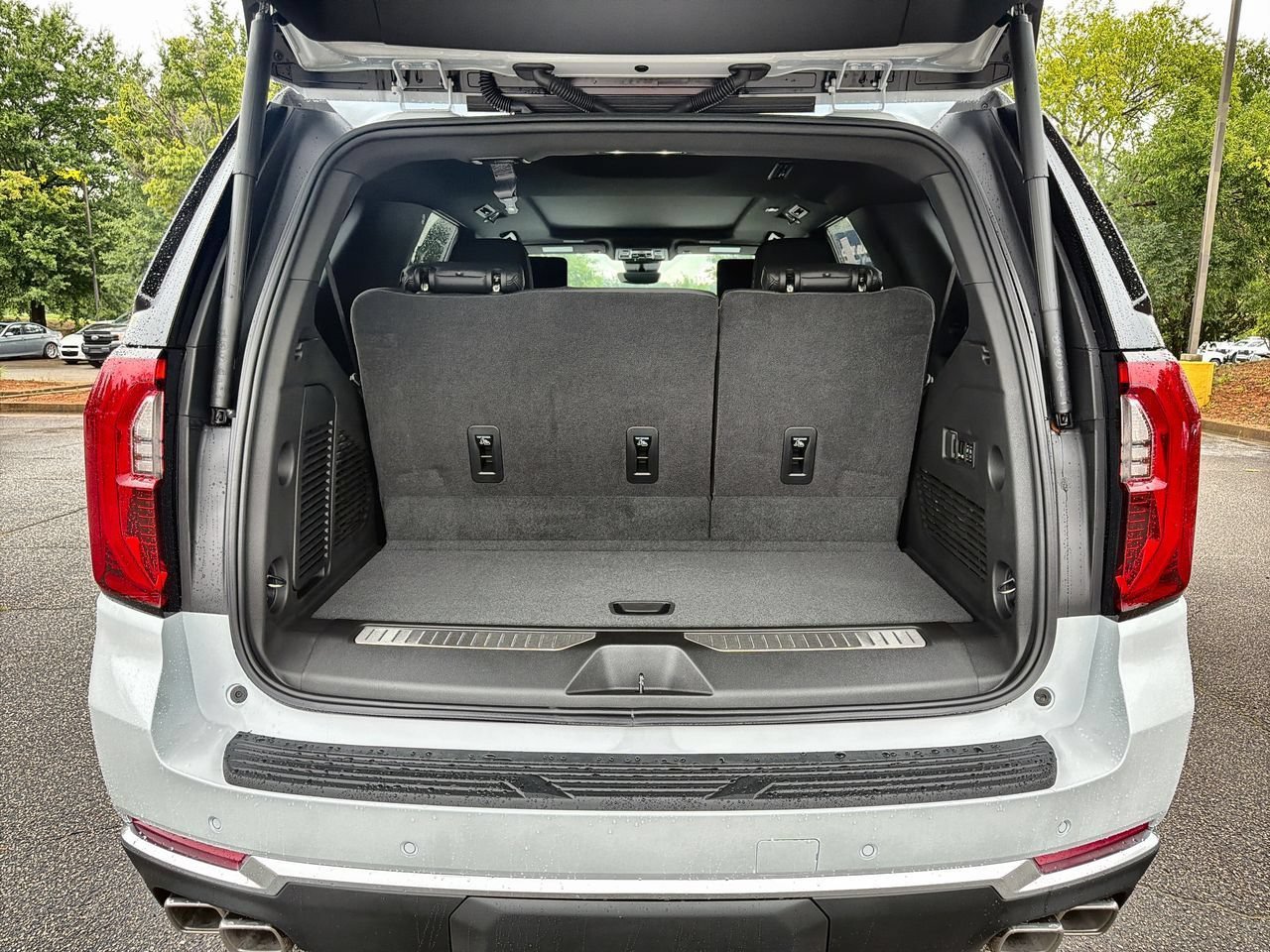 New 2026 Glacier White Tricoat GMC Denali image 21