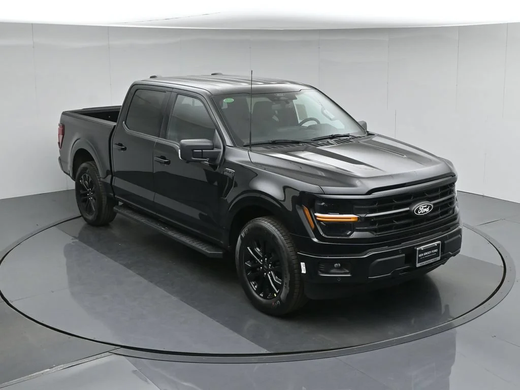 New 2026 Agate Black Metallic Ford XLT image 39
