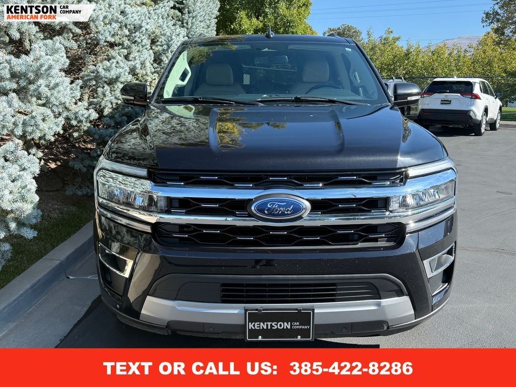 2024 Ford Expedition MAX Limited photo 2