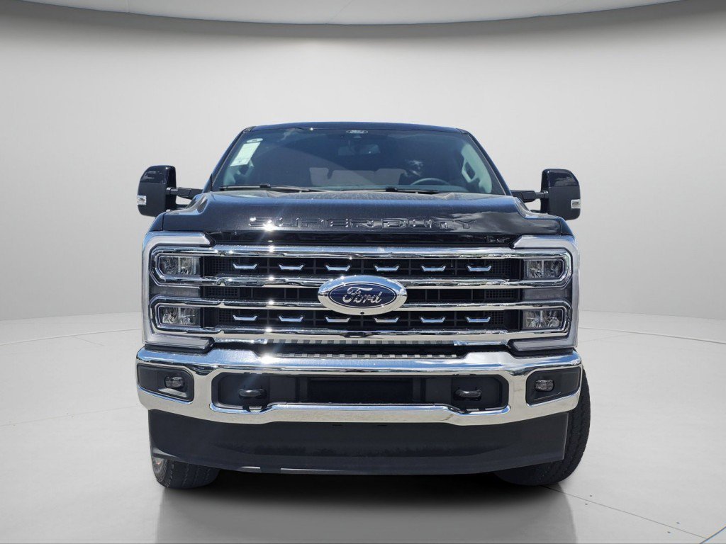 New 2026 Agate Black Metallic Ford LARIAT image 3